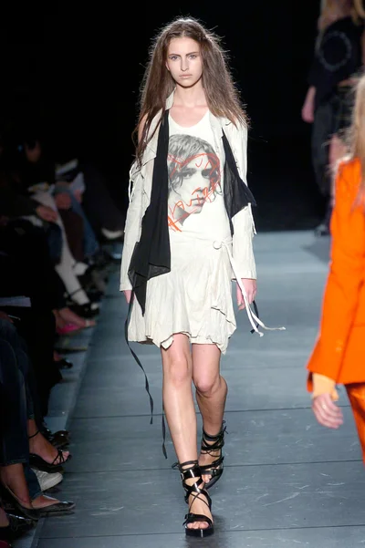 Look 31